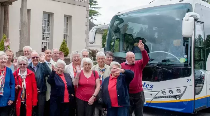 Whittles coach with holiday makers